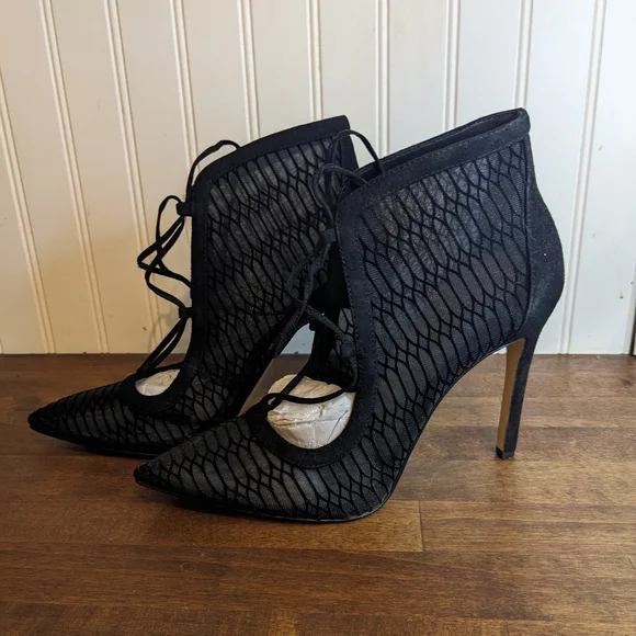 Gianni Bini Black Lace-Up Heels Size 10 - Picture 2 of 8